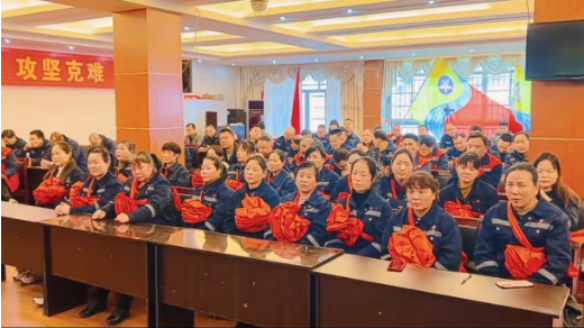 娄底不朽情缘mg官网实业表彰“三八红旗手”